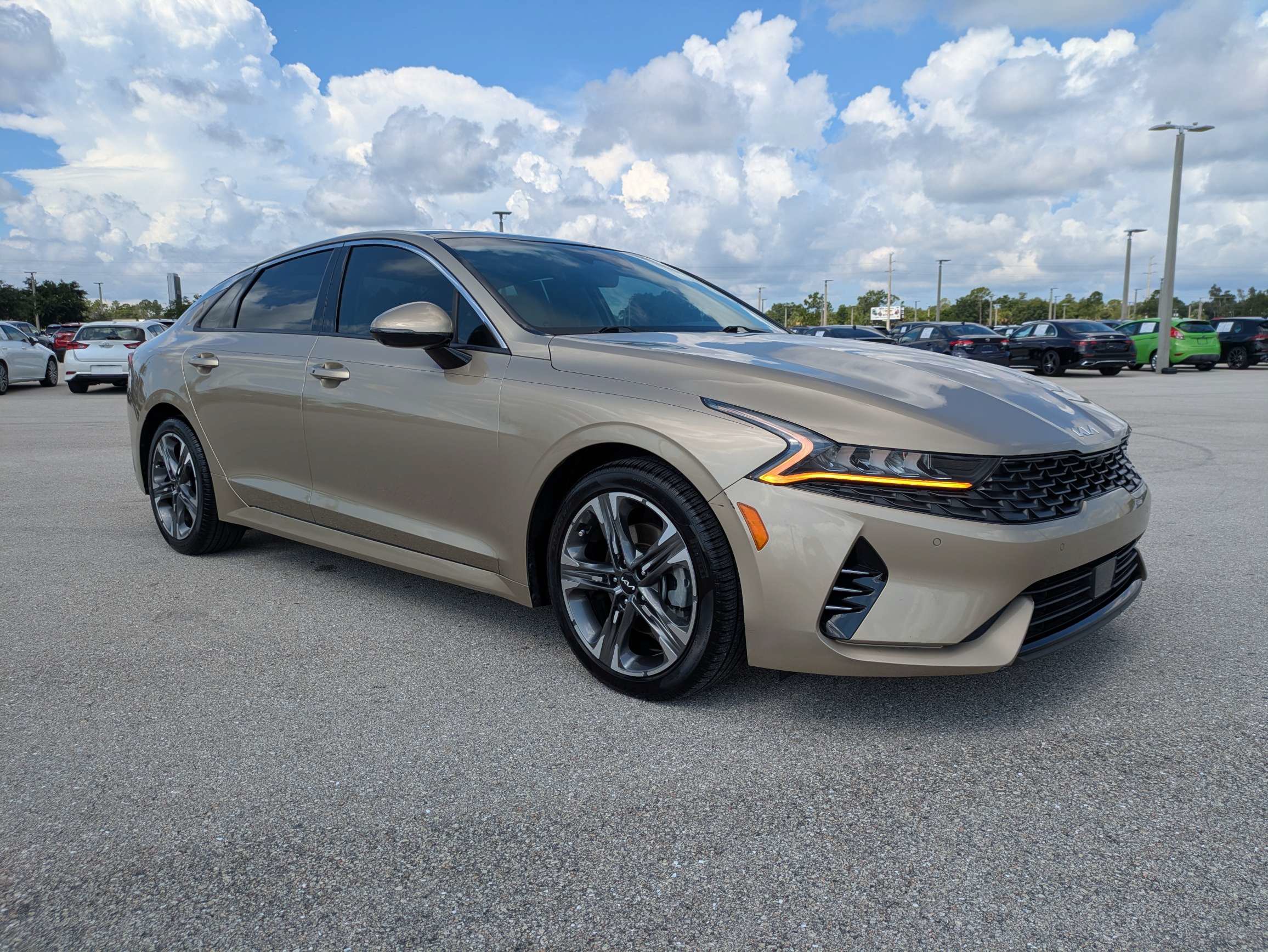 Certified 2022 Kia K5 EX w/ EX Premium Package FWD image 2