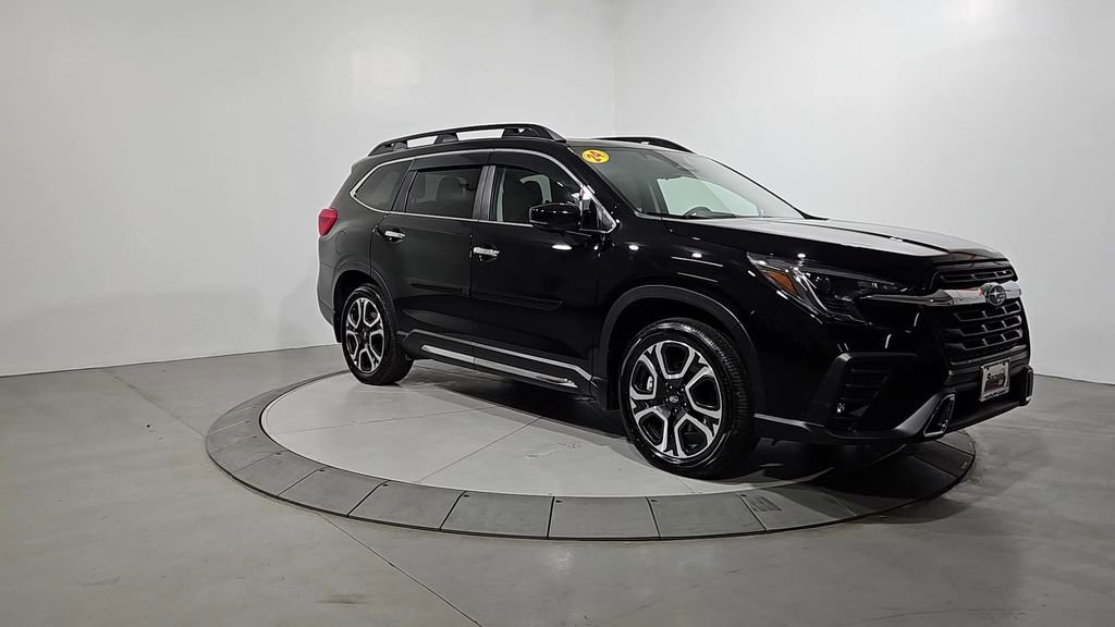 Used 2024 Subaru Ascent Touring image 8
