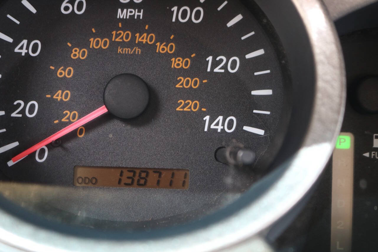 Used 2002 Toyota Highlander 2WD V6 image 75