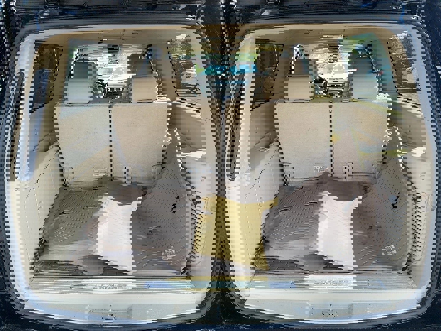 Used 2014 GMC Yukon XL Denali image 14