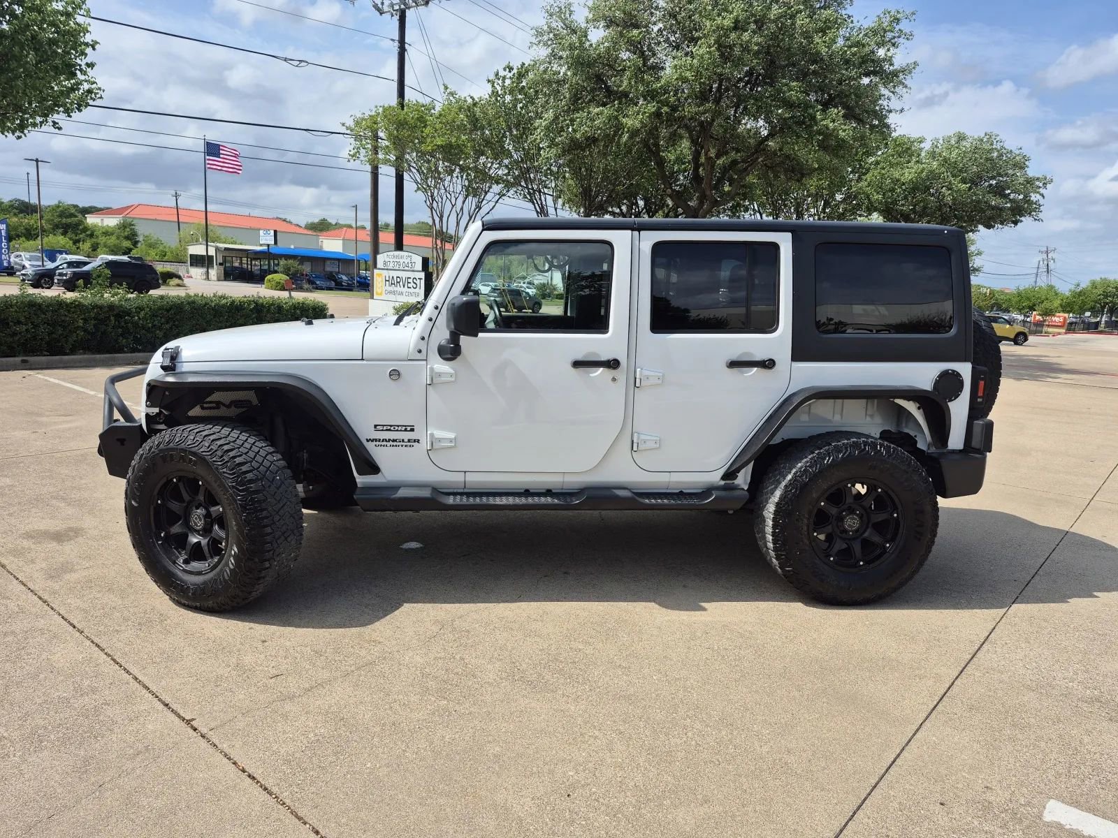 Used 2015 Jeep Wrangler Unlimited Sport w/ Quick Order Package 24S AWD/4WD image 2