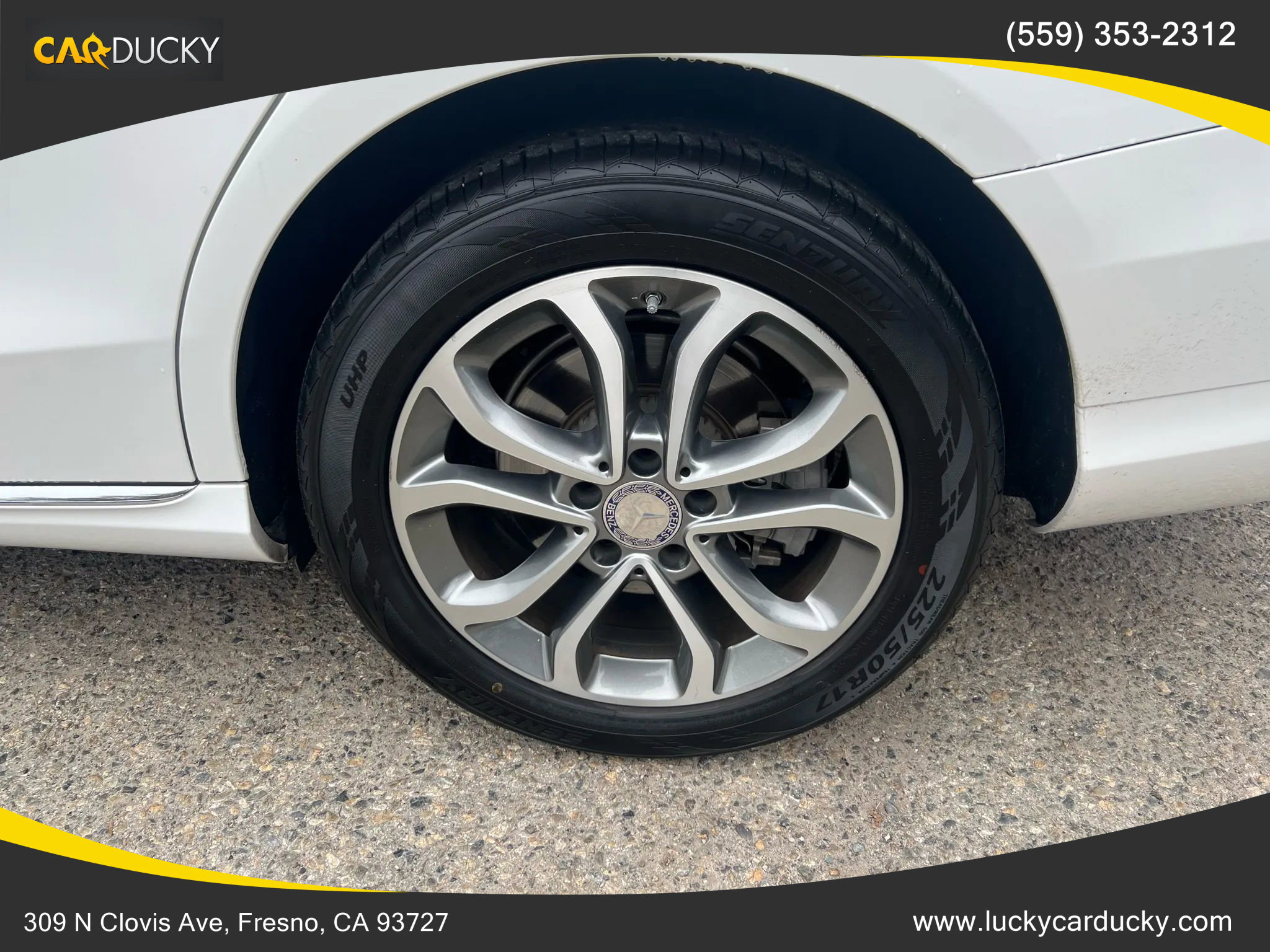 Used 2015 Mercedes-Benz C 300 4MATIC Sedan image 10