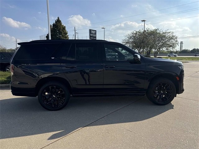 Used 2024 Cadillac Escalade Sport w/ LPO, ONYX Package image 4