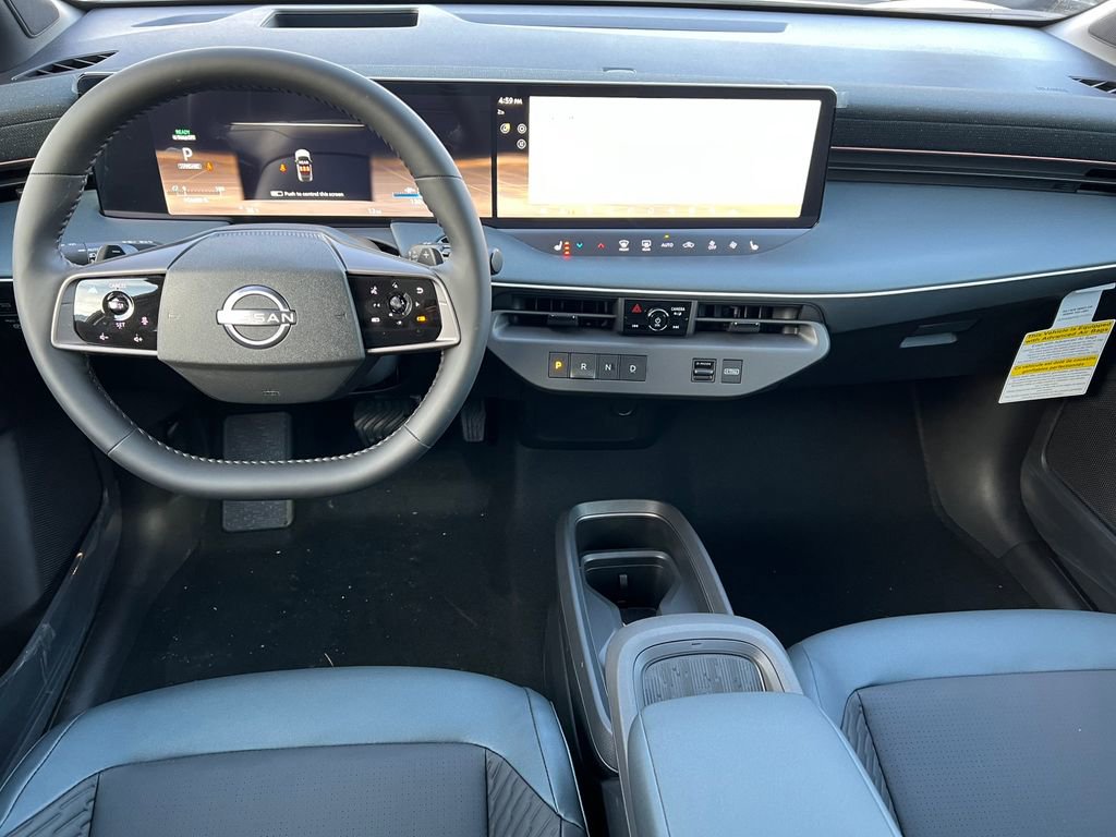 New 2026 Nissan Leaf Platinum+ FWD image 2