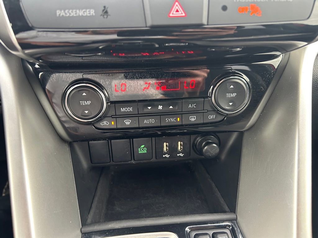 Used 2025 Mitsubishi Eclipse Cross SE AWD/4WD image 14