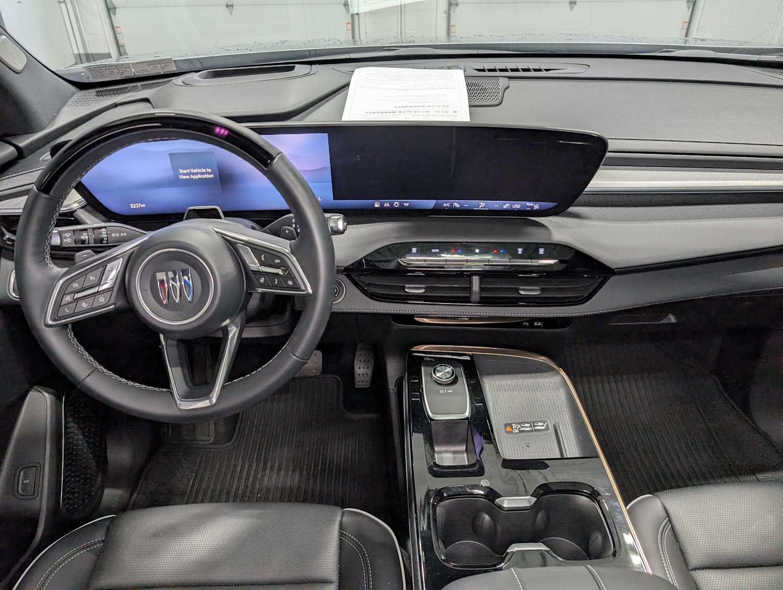 Certified 2025 Buick Enclave Avenir w/ Super Cruise Package AWD/4WD image 18