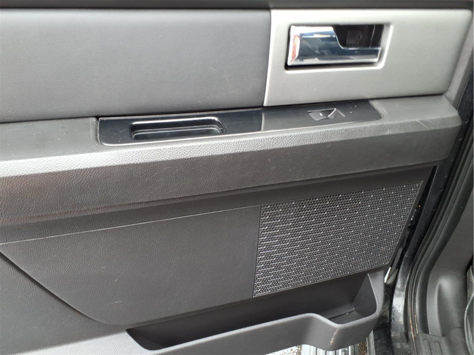 Used 2014 Ford Expedition EL Limited w/ Equipment Group 301A image 11