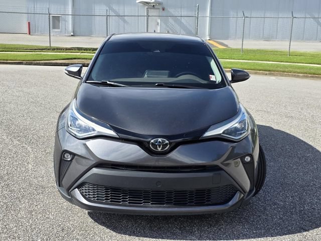 Used 2022 Toyota C-HR Limited FWD image 2