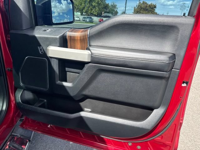 Used 2016 Ford F150 Lariat w/ Equipment Group 502A Luxury AWD/4WD image 24