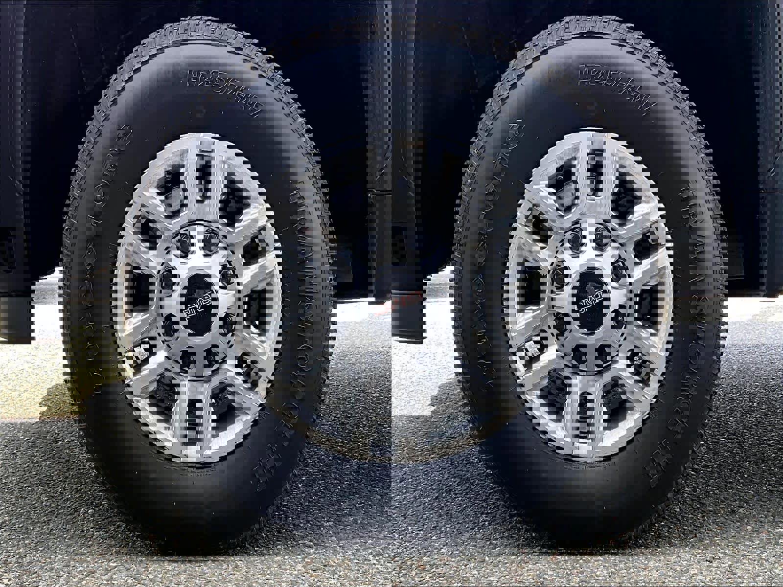 Used 2025 GMC Sierra 2500 SLE w/ SLE Convenience Package image 7