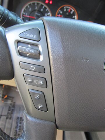 Used 2015 Nissan Armada Platinum w/ Platinum Reserve Package AWD/4WD image 34