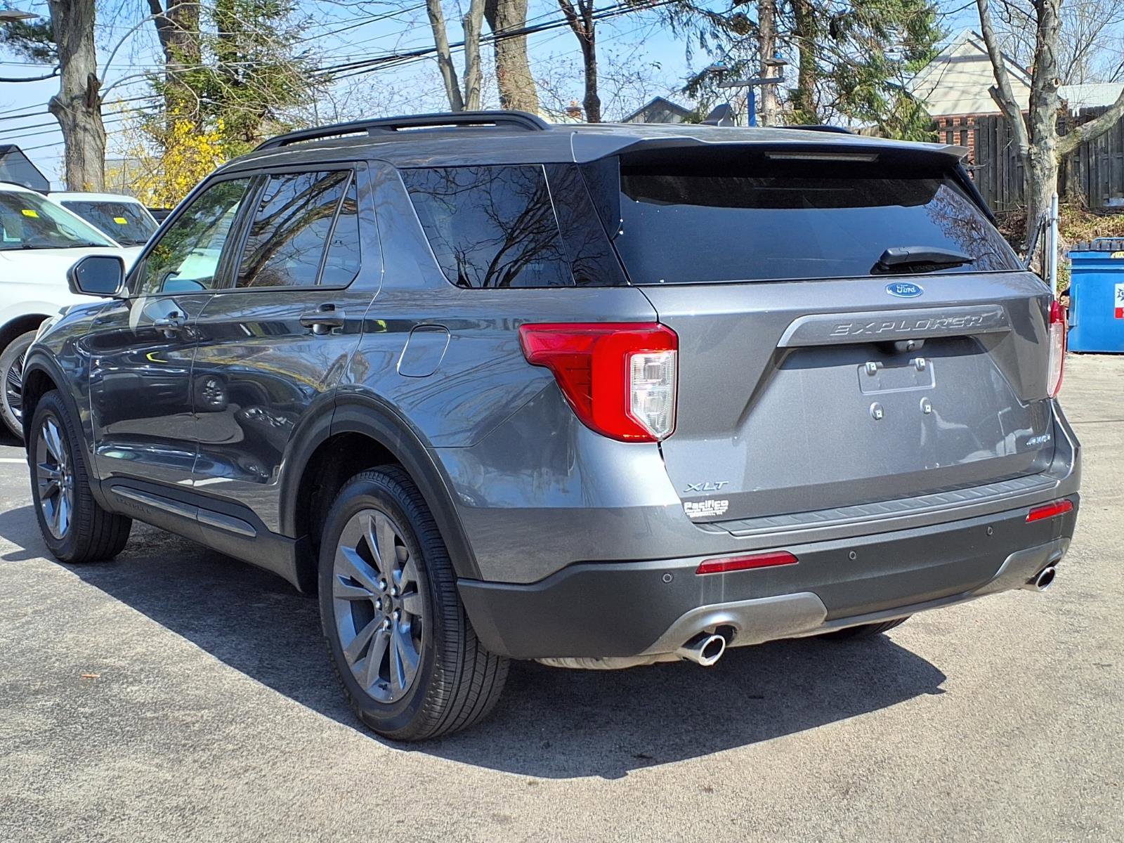 Certified 2023 Ford Explorer XLT w/ Equipment Group 202A image 6