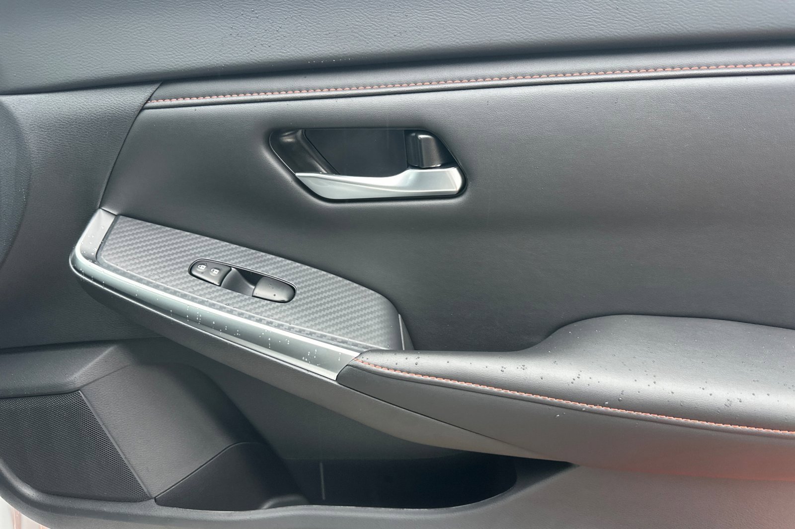 New 2025 Nissan Sentra SR image 19
