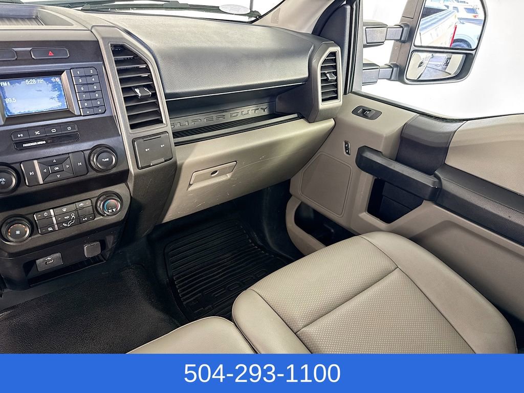 Used 2022 Ford F350 XL w/ Power Equipment Group image 21