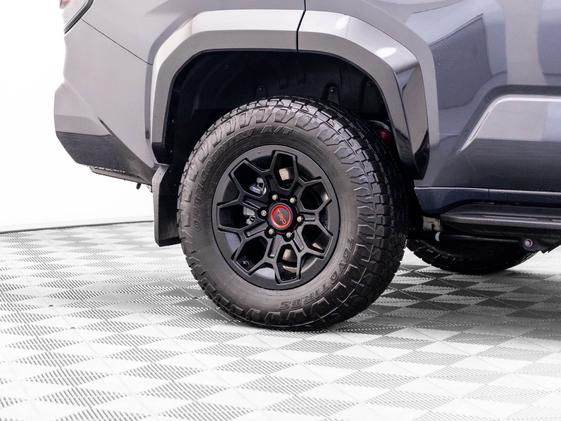 Used 2025 Toyota 4Runner TRD Off-Road AWD/4WD image 36