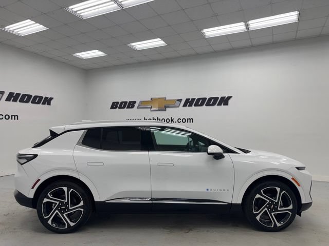 New 2026 Chevrolet Equinox EV LT w/ Convenience Package II FWD image 4