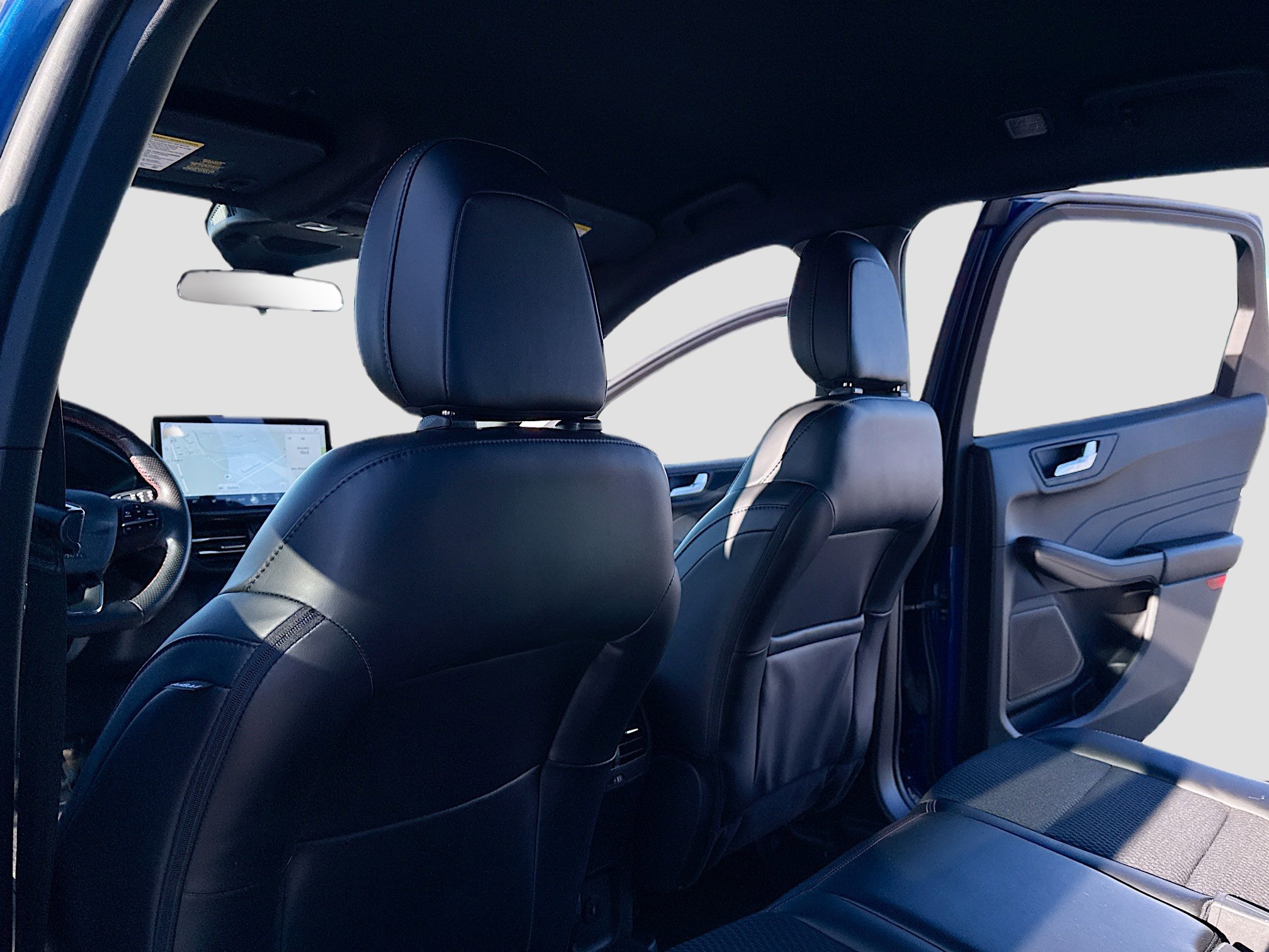 Certified 2023 Ford Escape ST-Line w/ Tech Pack #1 image 6