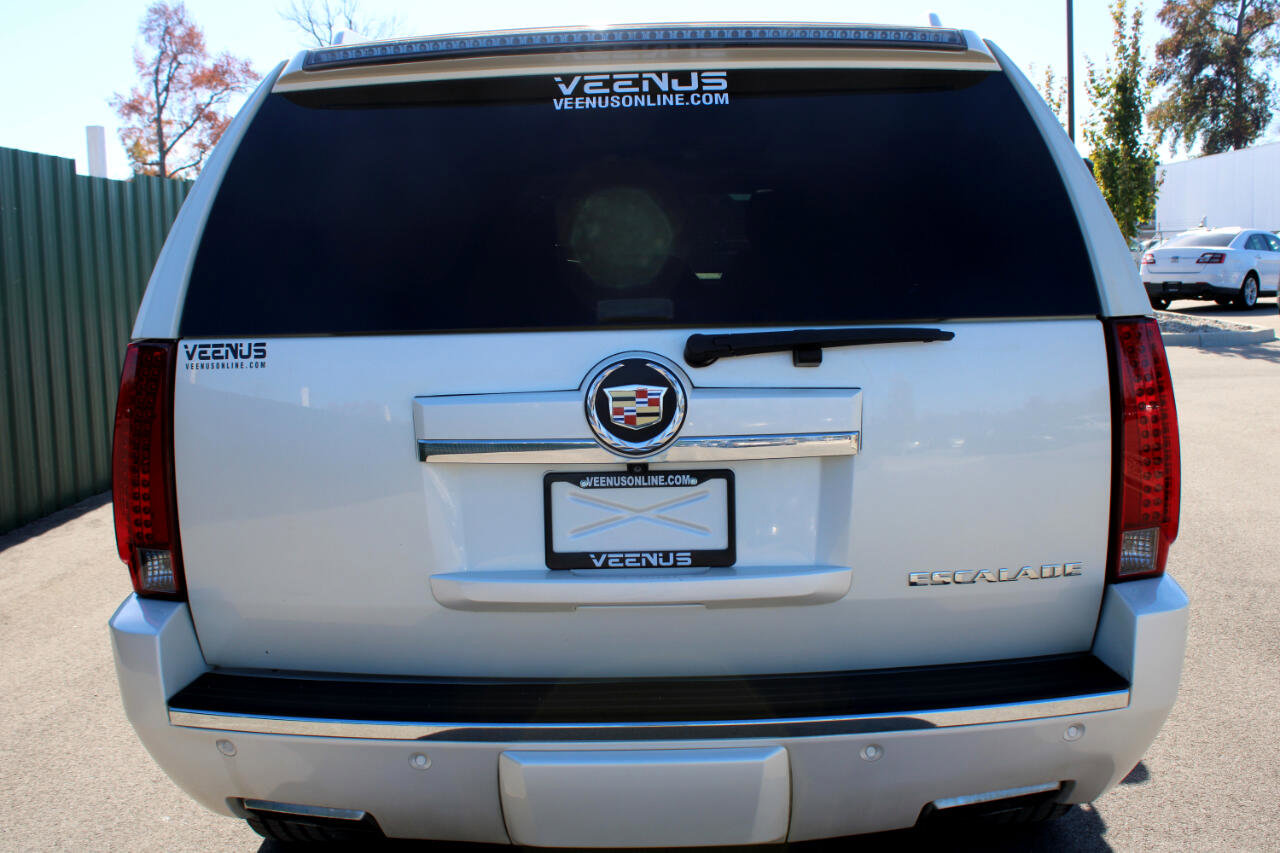 Used 2014 Cadillac Escalade Premium image 5