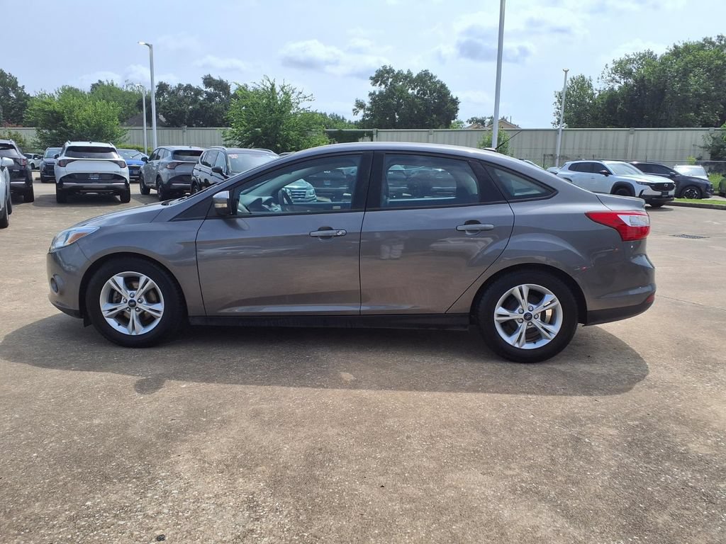 Used 2013 Ford Focus SE FWD image 5