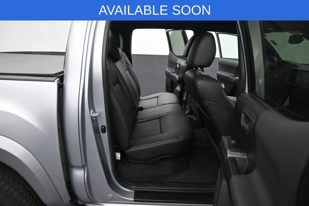 Certified 2021 Toyota Tacoma TRD Sport w/ TRD Premium Sport Package AWD/4WD image 31
