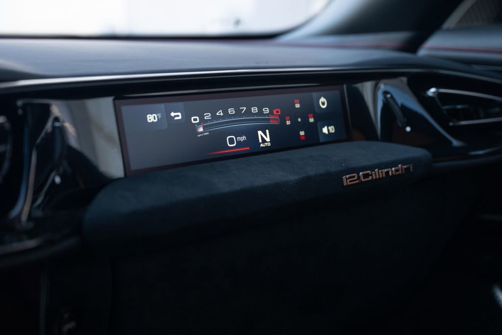 Used 2025 Ferrari 12Cilindri image 45