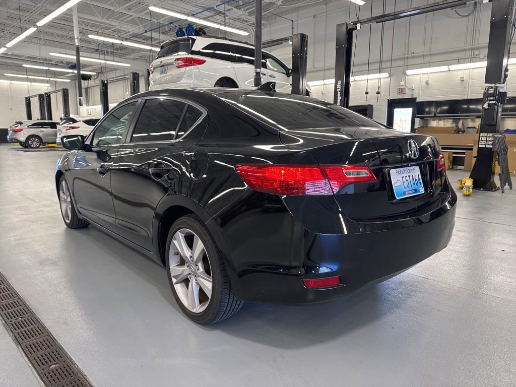 Used 2014 Acura ILX w/ Technology Package image 7