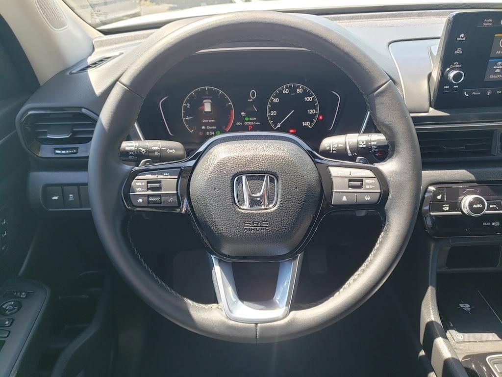 Used 2025 Honda Pilot EX-L image 13
