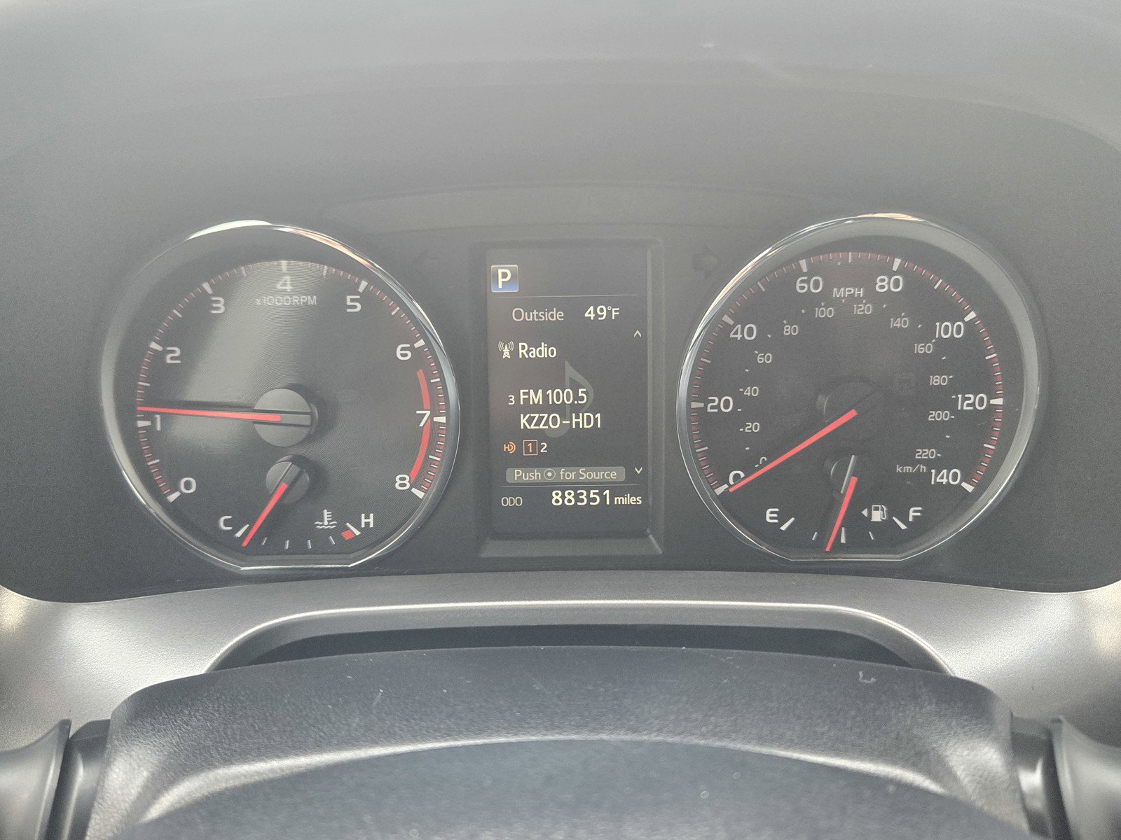 Used 2017 Toyota RAV4 SE image 21