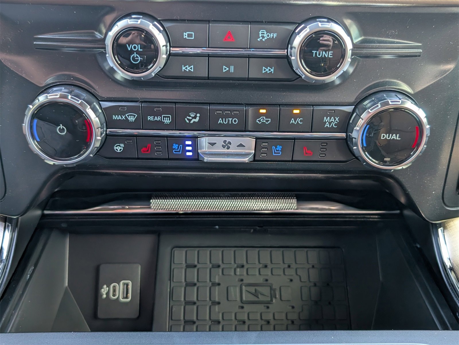 New 2025 Ford F150 King Ranch w/ FX4 Off-Road Package image 20