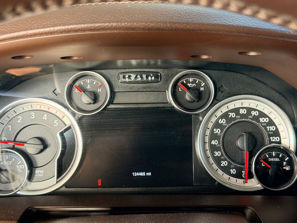 Used 2016 RAM 2500 Laramie w/ Convenience Group image 10