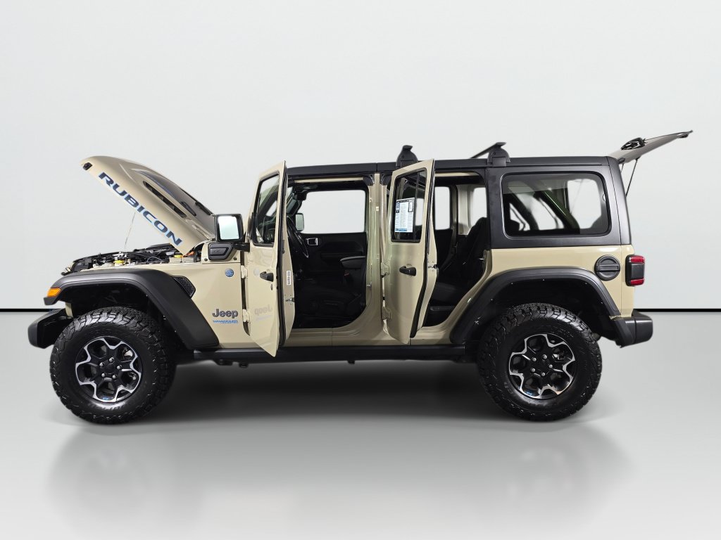 Used 2022 Jeep Wrangler Unlimited Rubicon 4xe w/ Cold Weather Group AWD/4WD image 10