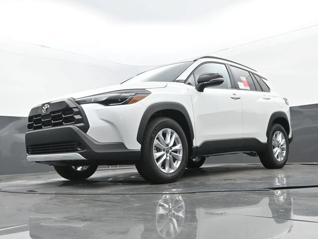New 2026 Toyota Corolla Cross LE FWD image 25