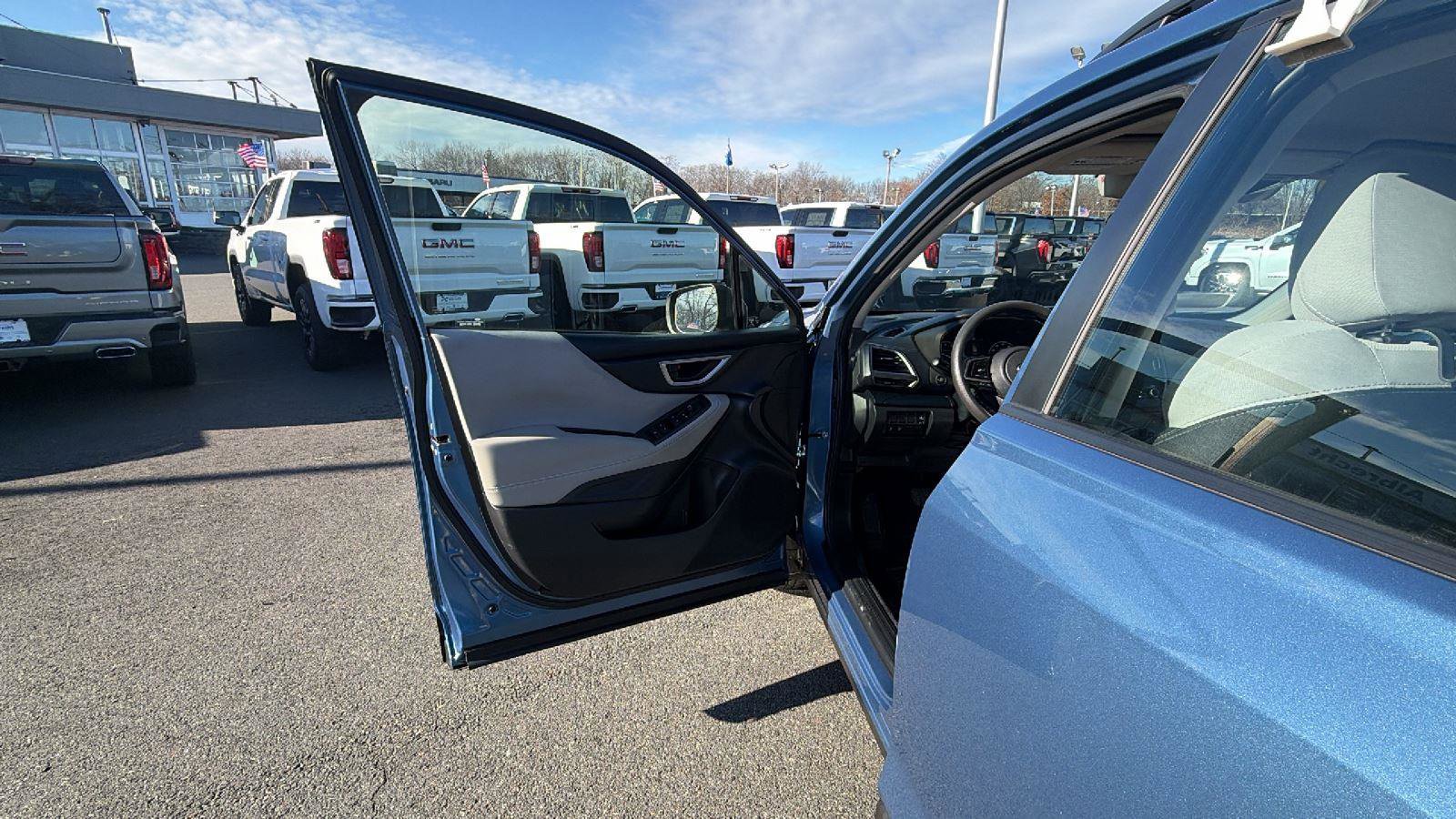 Used 2020 Subaru Forester w/ Alloy Wheel Package image 21