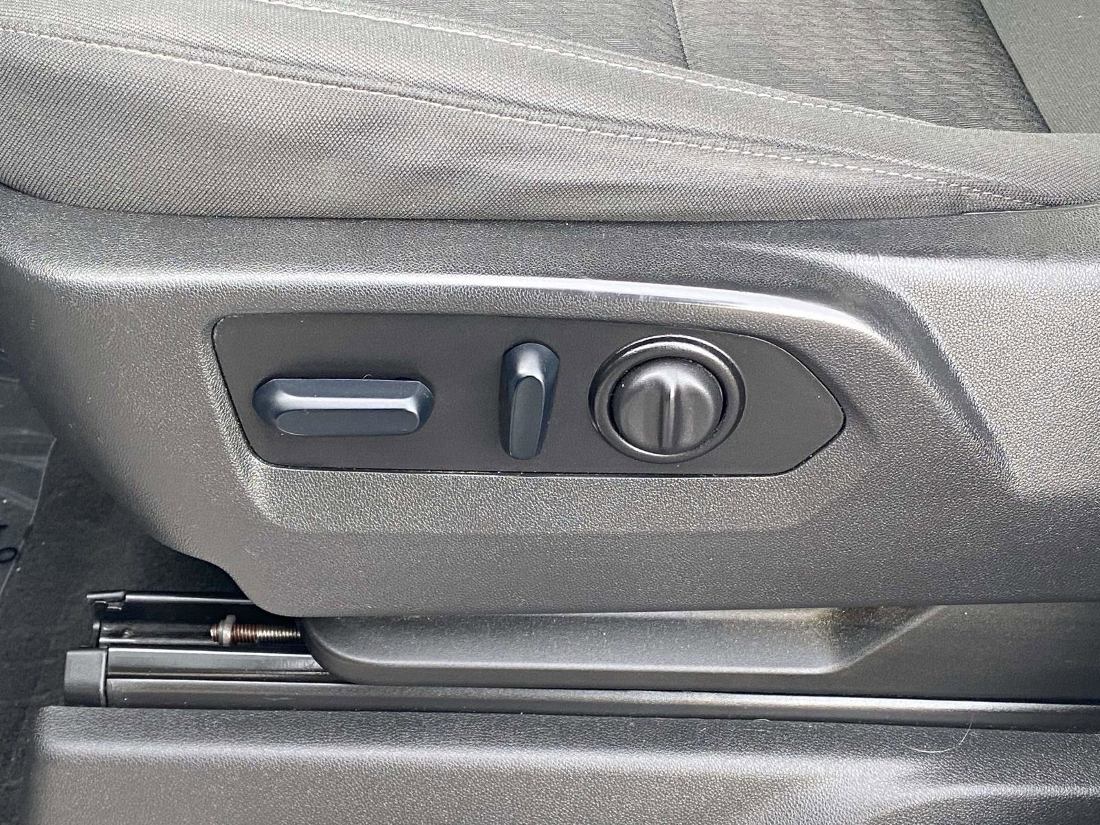 Used 2022 Chevrolet Silverado 2500 LT w/ Fleet Comfort Package image 15