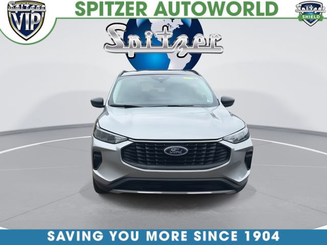 Used 2024 Ford Escape Active w/ Tech Pack #1 AWD/4WD image 3