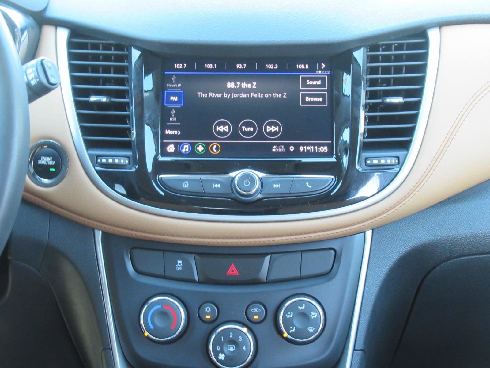 Certified 2020 Chevrolet Trax LT w/ Driver Confidence Package FWD image 15