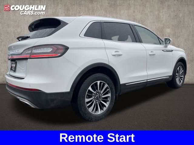 Used 2023 Lincoln Nautilus Standard w/ Premium Package image 5