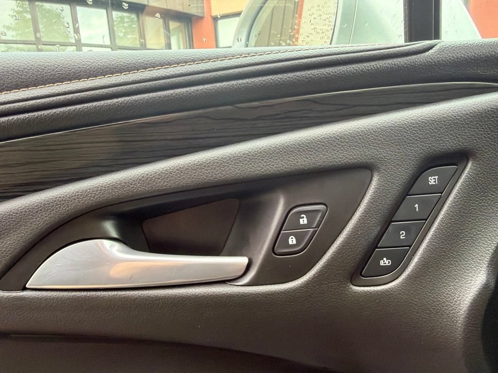 Used 2016 Buick Envision Premium AWD/4WD image 42