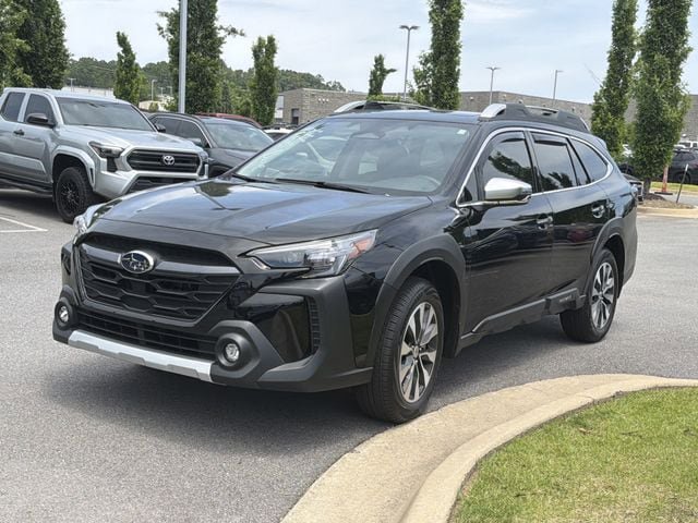 Certified 2025 Subaru Outback Touring AWD/4WD image 3