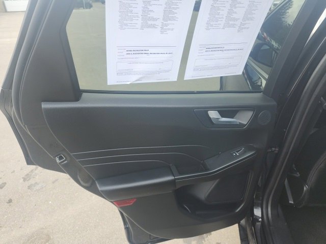 Used 2023 Ford Escape ST-Line Select w/ Tech Pack #2 image 17