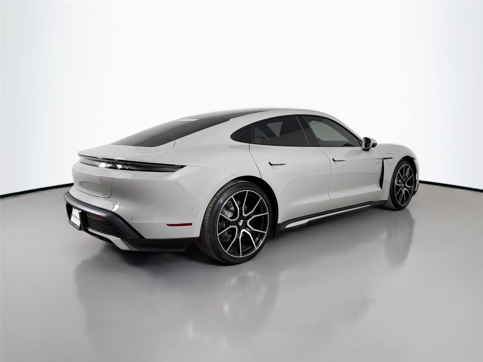 Certified 2026 Porsche Taycan RWD image 7