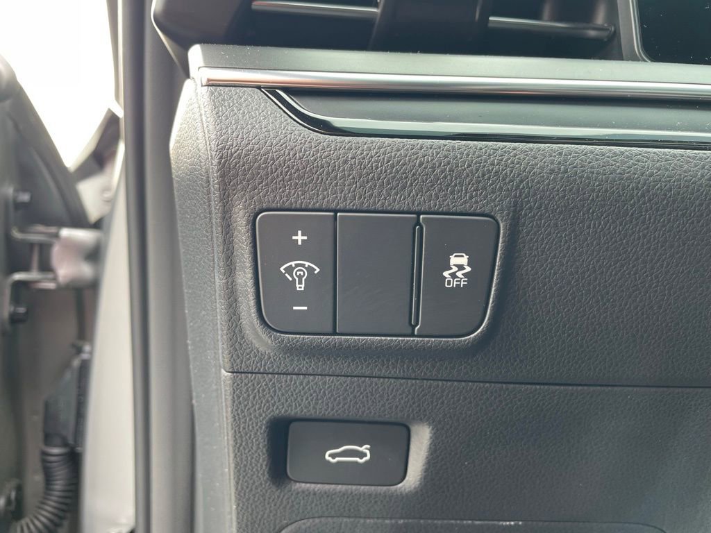 Used 2026 Kia K5 GT image 12