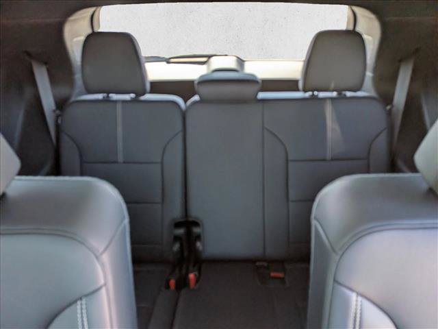 Used 2024 GMC Acadia Elevation FWD image 23