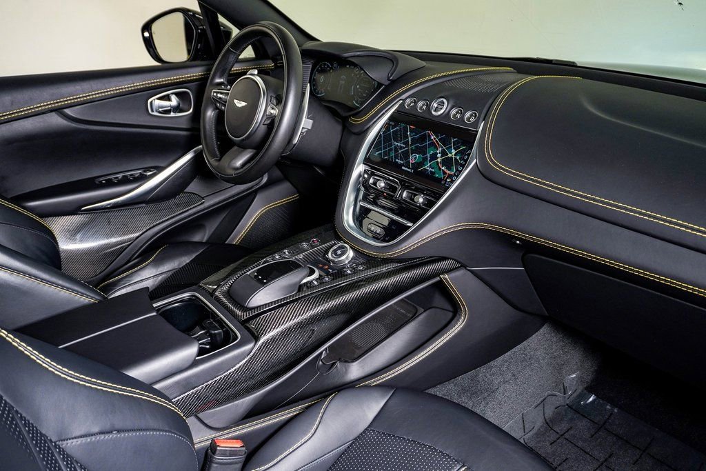 Used 2023 Aston Martin DBX 707 image 17