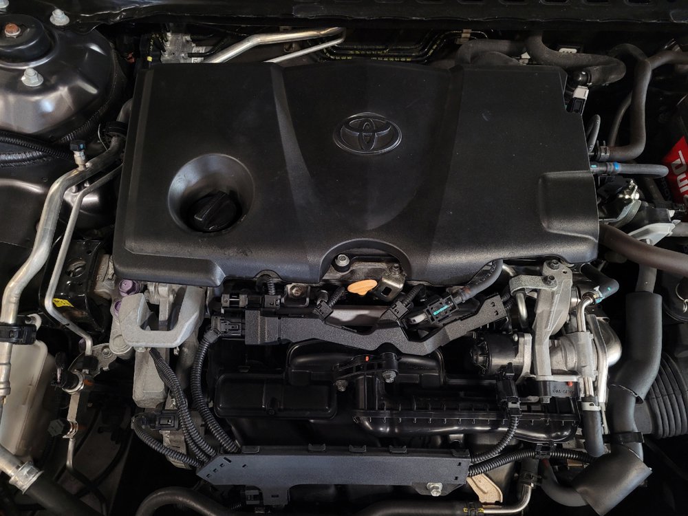 Used 2019 Toyota Camry LE FWD image 30