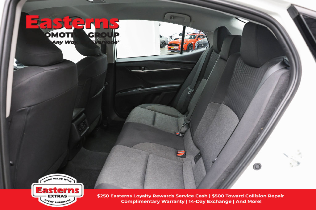 Used 2025 Toyota Camry LE FWD image 22
