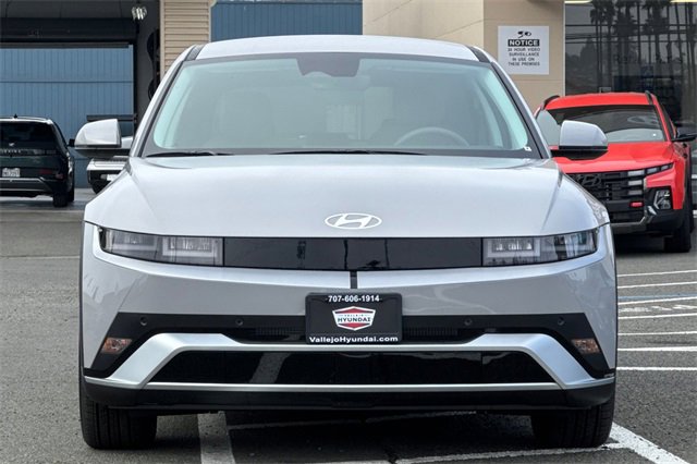 New 2026 Hyundai Ioniq 5 SEL image 3