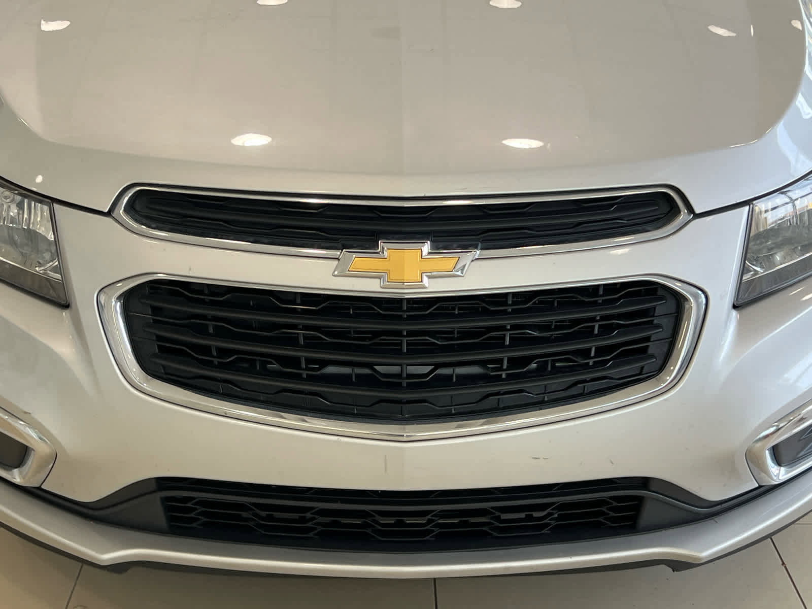 Used 2015 Chevrolet Cruze LT image 3