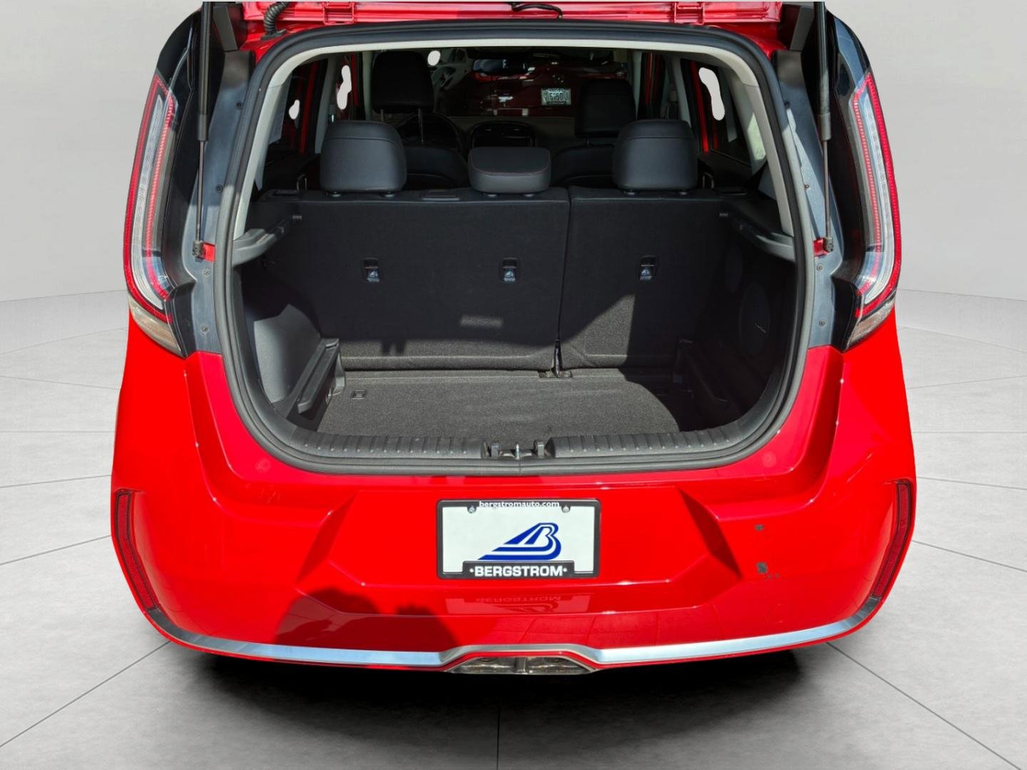 Used 2024 Kia Soul GT-Line w/ GT-Line Technology Package image 24