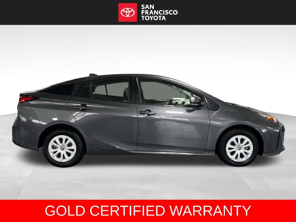 Certified 2022 Toyota Prius LE FWD image 6